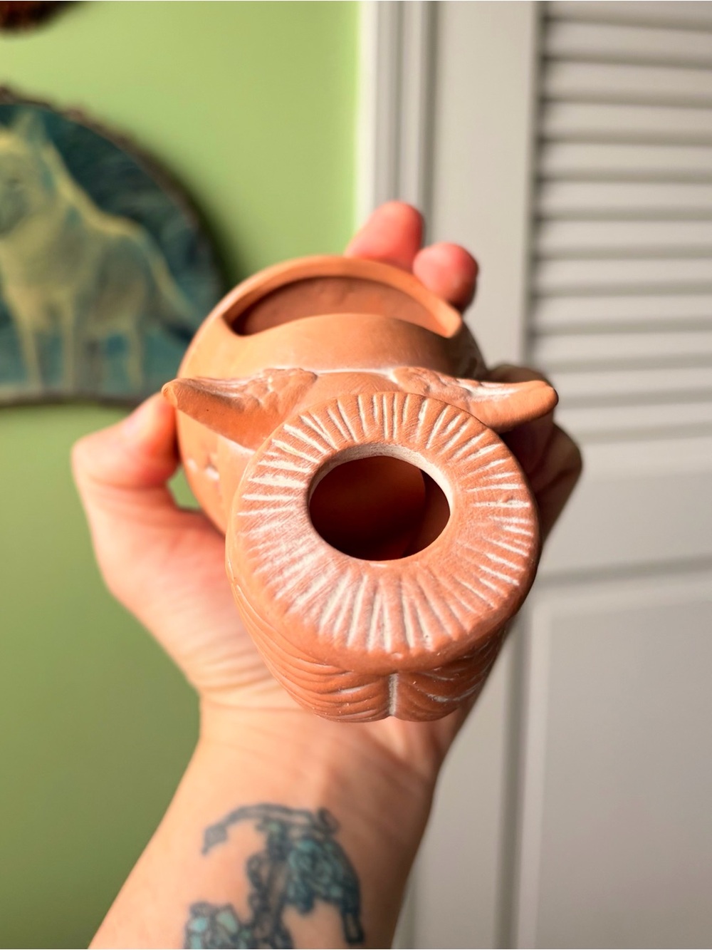 Handcrafted Tealight Praying Angel Accent in Terracotta Vintage - Picture 6 of 7